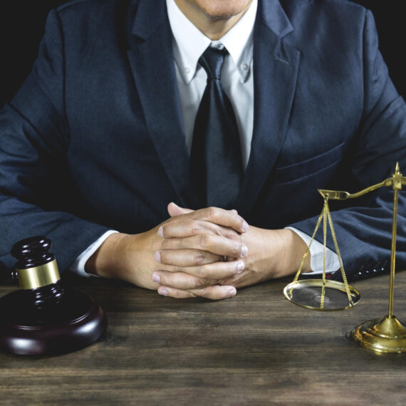 expert witness services